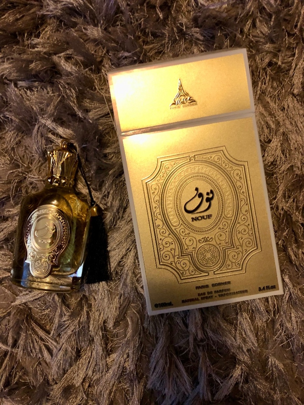 PINEAPPLE! Nouf Paris Corner open box Dubai emirates Arab Arabian